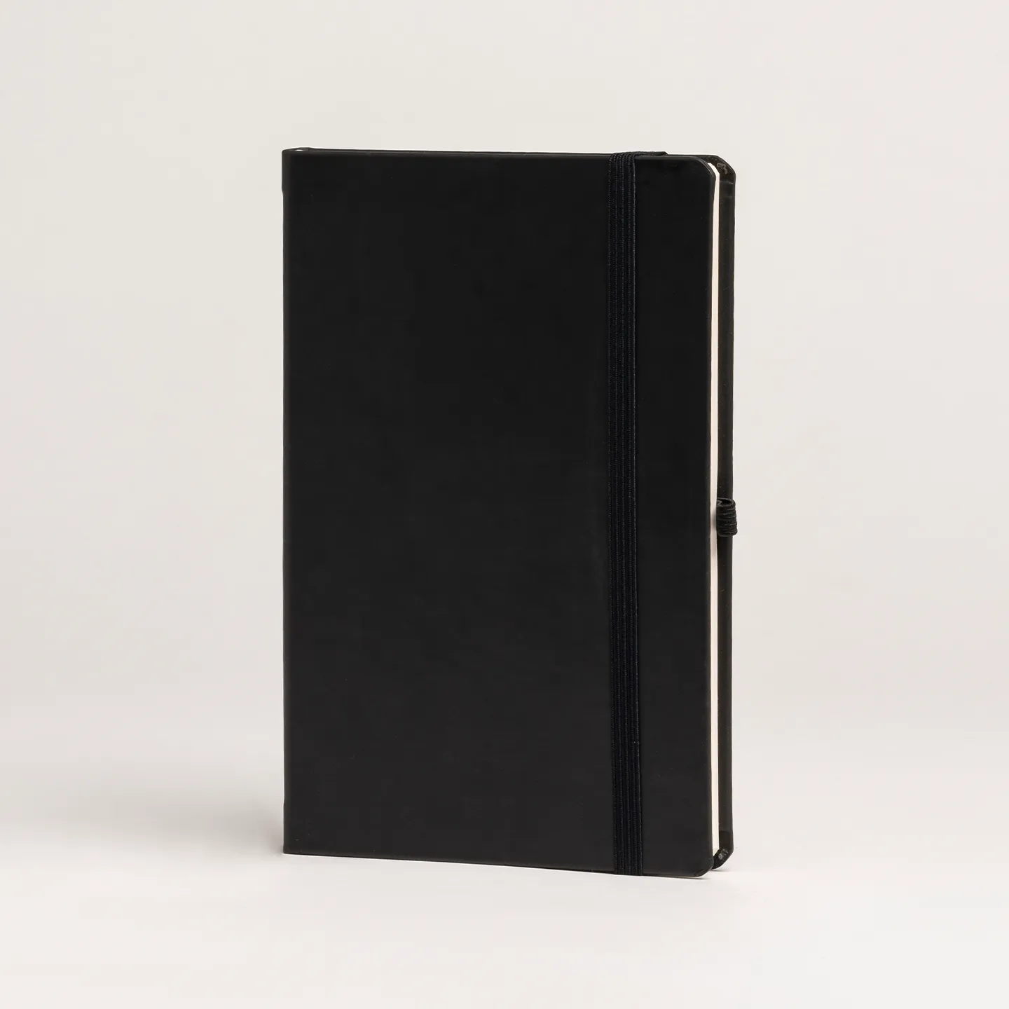 13 x 21 cm Termo PU Sert Kapaklı Tarihsiz Defter, 224 Sayfa, 70 gr Ivory Krem Çizgili İç Kağıt, Esnek Kapak Lastikli, Kalem Tutuculu
