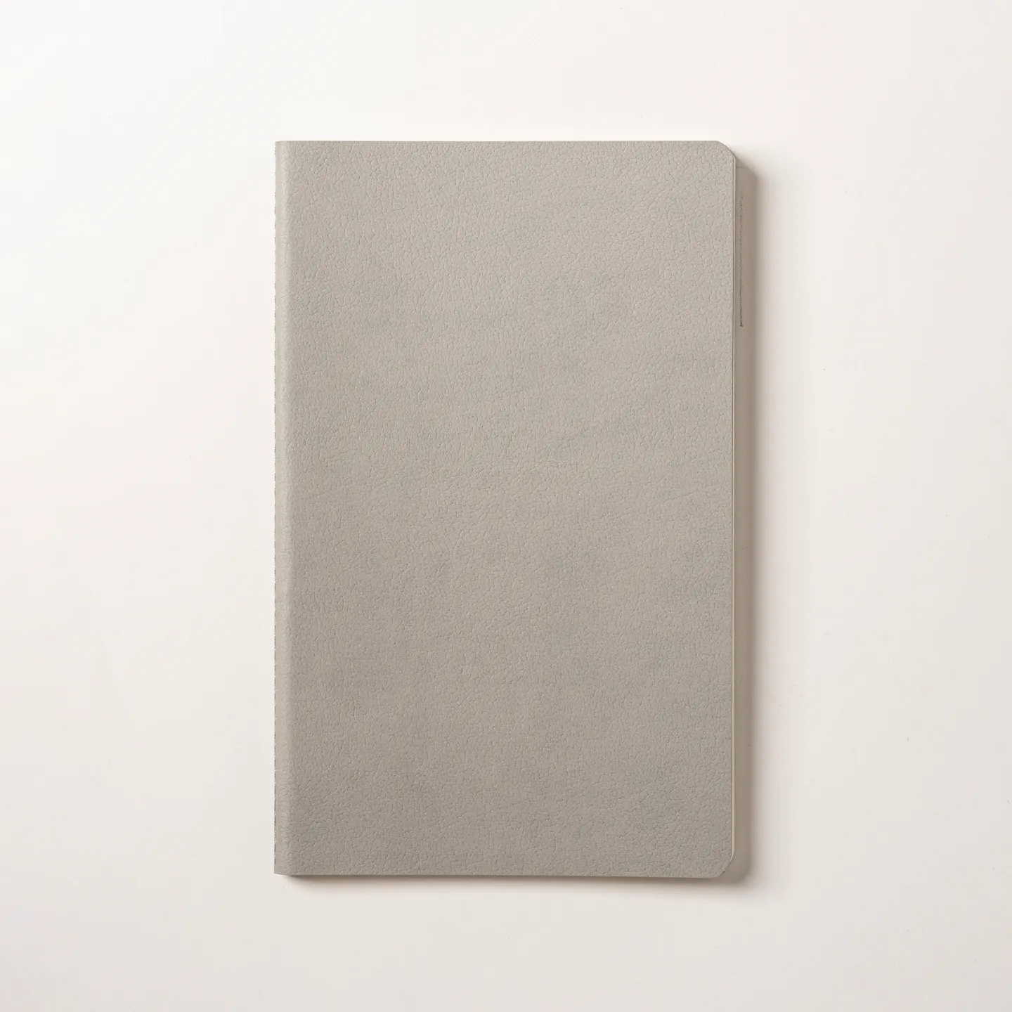 13 x 21 cm Termo Deri Terzi Dikişli Yumuşak Kapaklı Tarihsiz Defter, 80 Sayfa, 80gr. Ivory Çizgili İç Kağıt