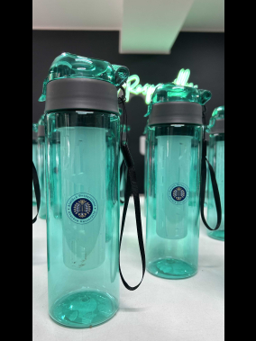 500 ML Detoks Filtreli Plastik Su Şişesi