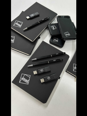 13 x 21 cm Termo Deri Kapaklı EKONOMİK Tarihsiz Defter İç Kağıt 55 gr Holmen