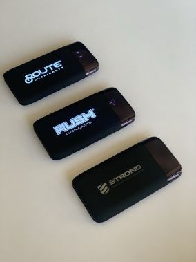 10000 mah Dijital Ekran Göstergeli Işıklı Rubber Gövde Powerbank