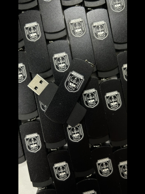 32 GB Metal USB Bellek